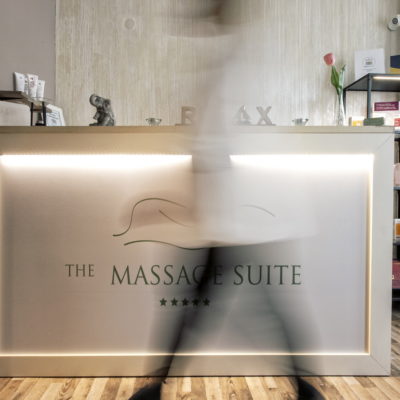 Διακόσμηση Χώρου μέσα στο Τhe Massage Suite