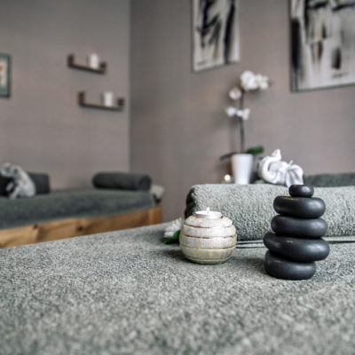 Διακόσμηση Χώρου μέσα στο Τhe Massage Suite